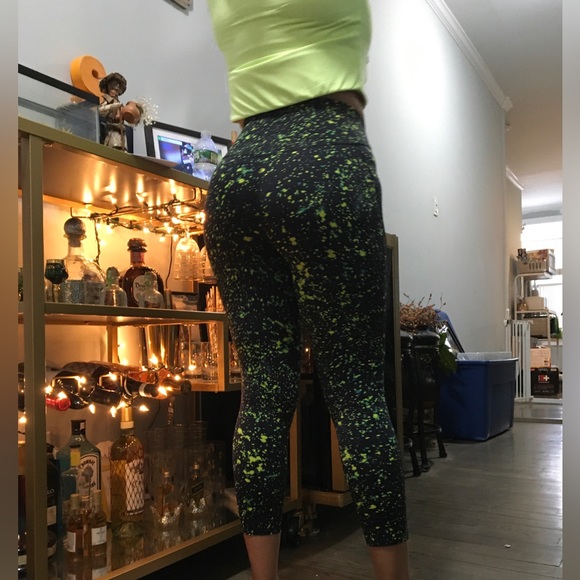 Lululemon ๐ ๐ size 6 - Picture 2 of 10